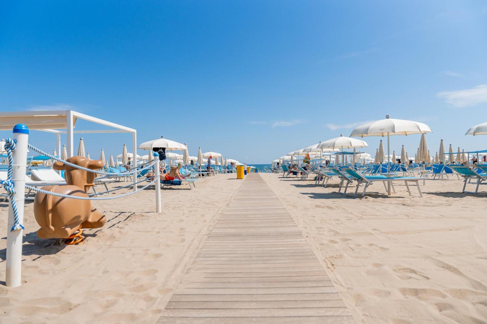 Club Del Sole Riccione Easy Camping Village Exterior photo